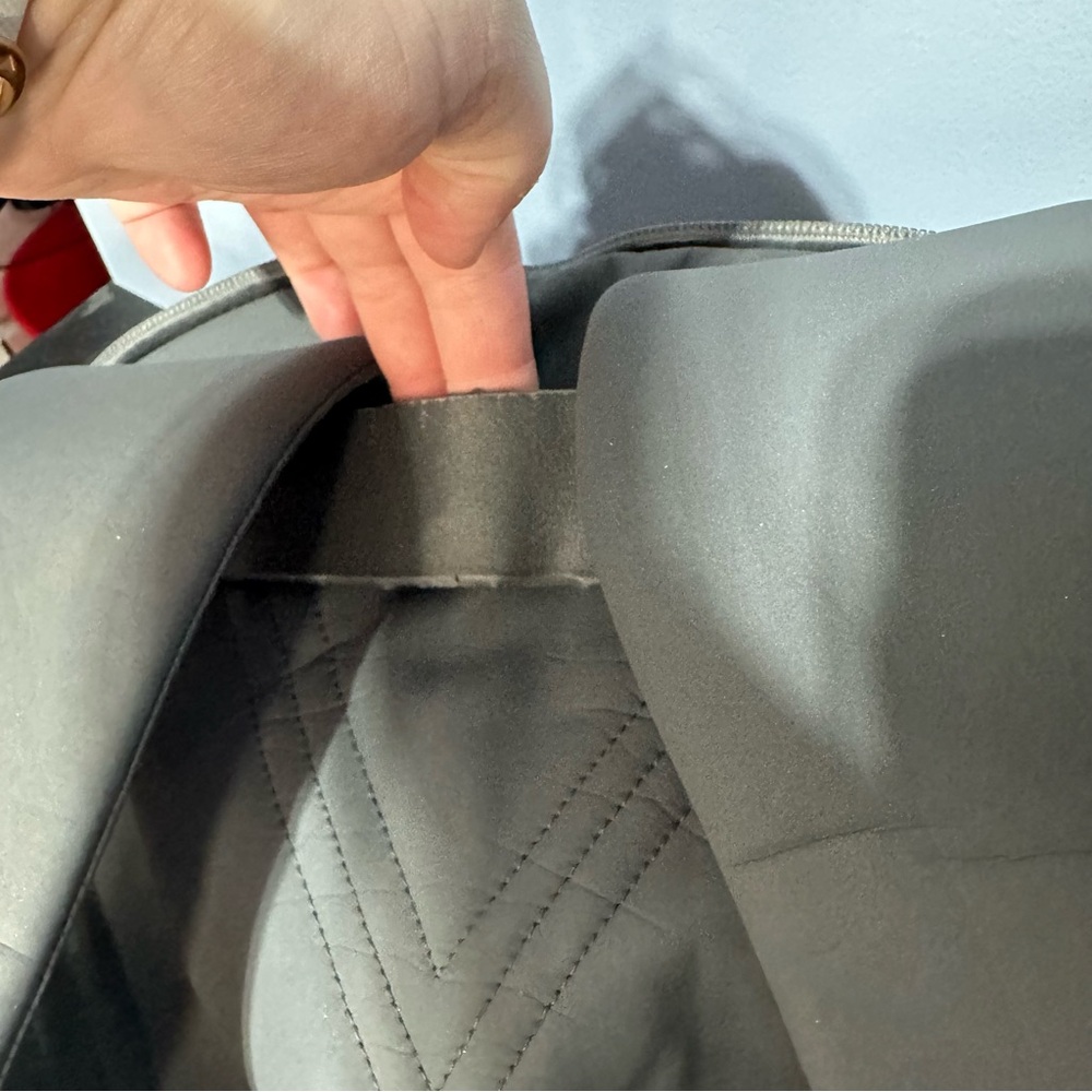 Y-3 Yohji Yamamoto futuristic pod shape backpack - Picture 14 of 17